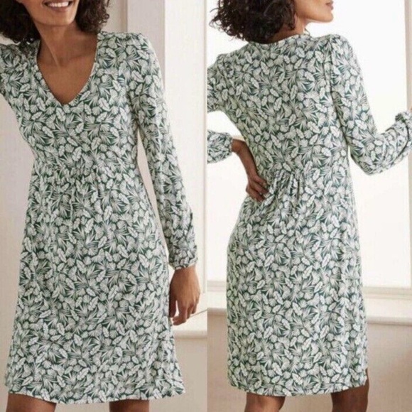 Boden Dresses & Skirts - Boden Hattie jersey long sleeve dress